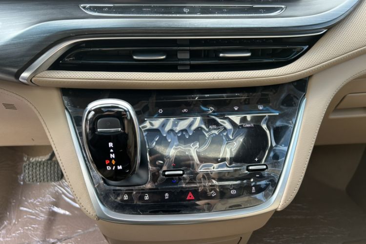 Used Buick GL8 2020 ES Land Cruiser 653T Luxury Edition
