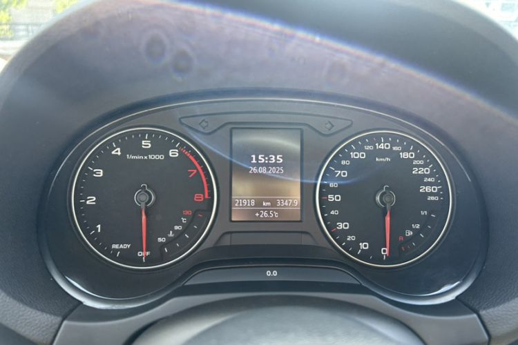 Used Audi A3 2019 Limousine 35 TFSI Fashion Edition China VI Emission Standard
