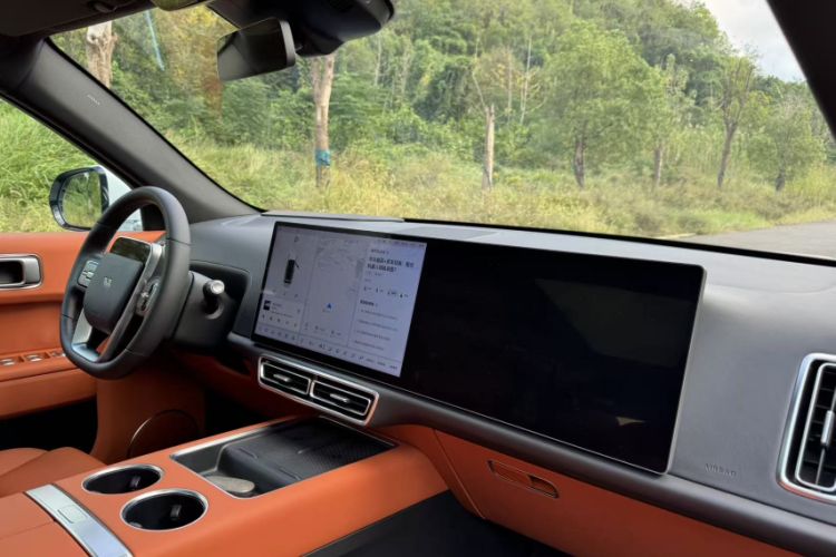 Used Li Auto L7 2023 Pro Model
