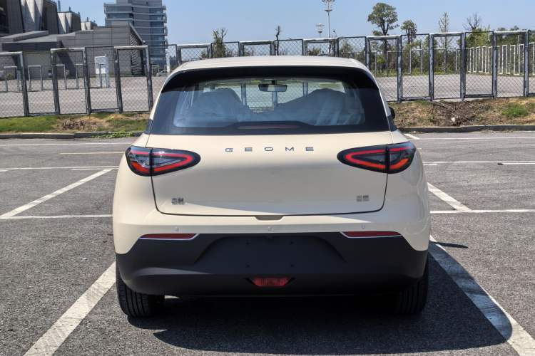 Used  Geome 2025 310km Dream Edition
