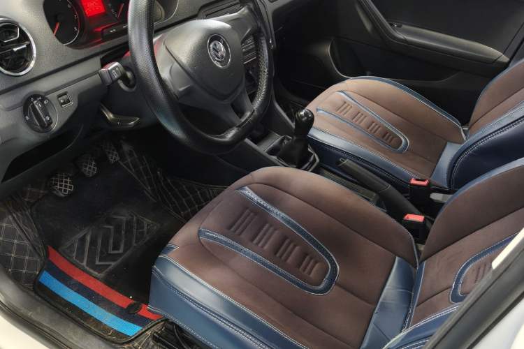 Used Volkswagen Jetta 2017 1.5L Manual Fashion Edition
