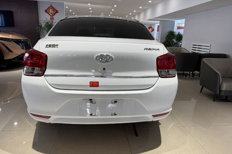 Used Hyundai Verna 2017 1.4L Manual Refreshed Version China V Standard
