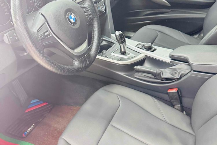 Used BMW 3 Series 2017 320Li xDrive Fashion Model
