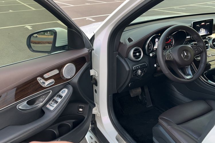 Used Mercedes-Benz GLC 2019 GLC 260 L 4MATIC Luxury Model
