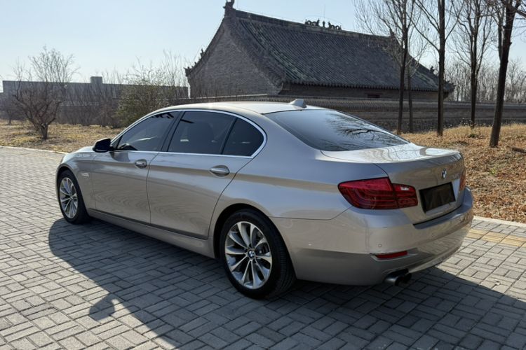 Used BMW 5 Series 2017 525Li Leading Model
