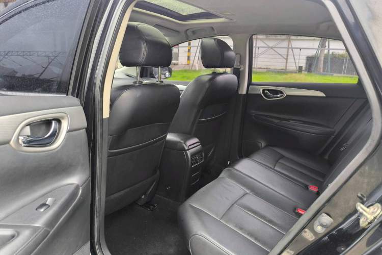 Used Toyota Camry 2021 2.5G Luxury Edition
