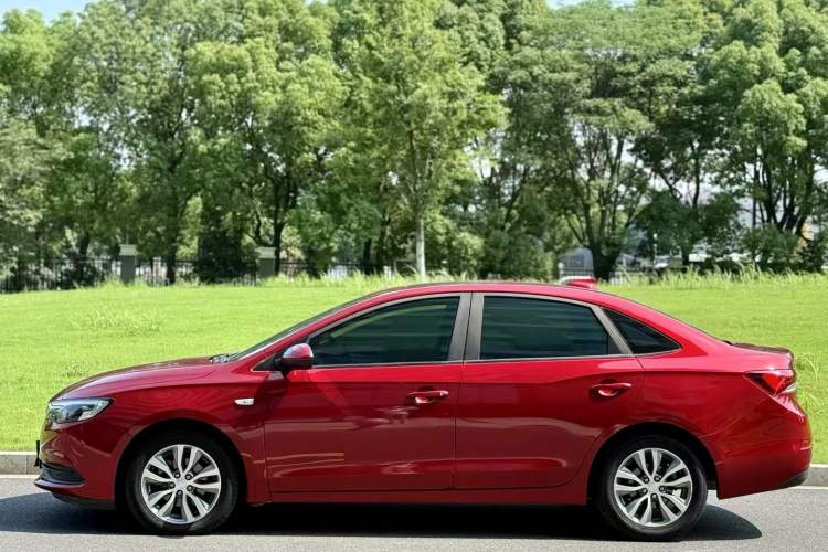 Used Buick GT 2019 18T Automatic Connected Elite Model China VI Standard
