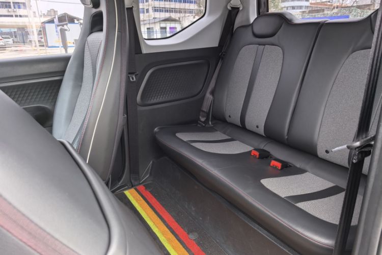 Used Wuling Hongguang MINIEV 2022 GAMEBOY 200km Gaming Edition with Lithium Iron Phosphate