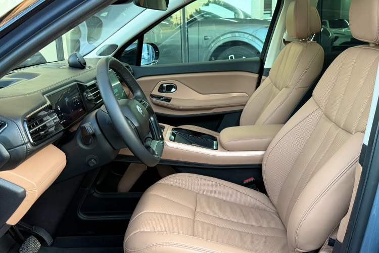 Used Nio ES8 2018 355 km Base Version 7-Seater Edition
