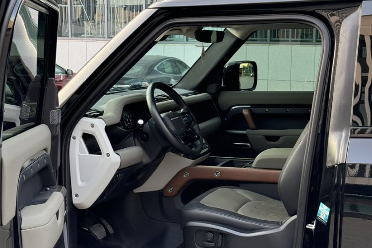 Used Land Rover Defender 2021 90 P400 X-DYNAMIC S