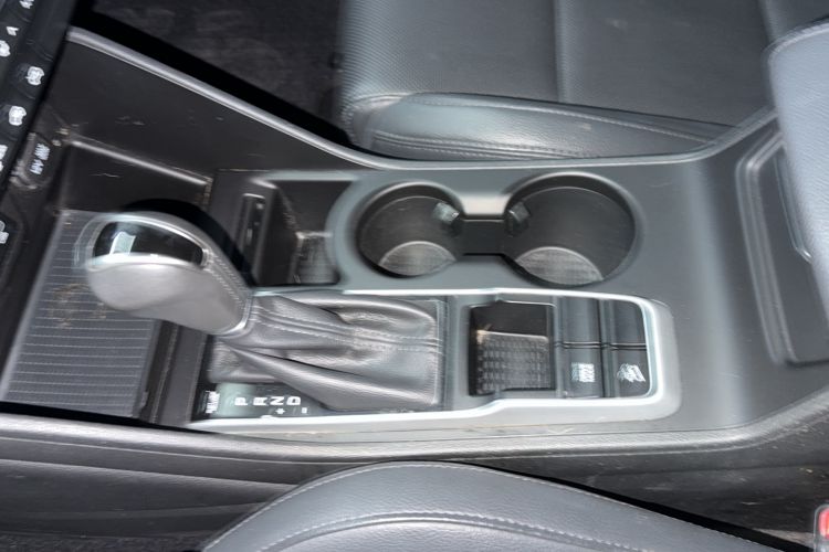 Used Hyundai Tucson 2018 1.6T Dual-Clutch Two-Wheel Drive 15th Anniversary Special Edition
