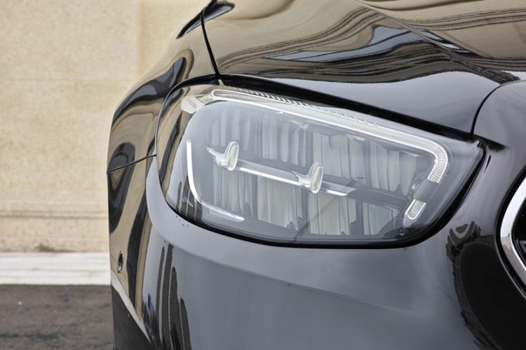 Used Mercedes-Benz E-Class 2023 Restyled E 300 L Sporty and Stylish Edition
