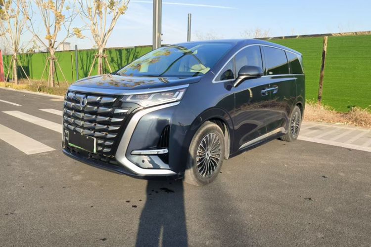 Used Denza D9 2024 DM-i 1050 Luxury Model