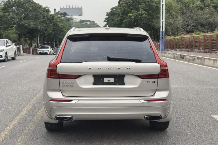 Used Volvo XC60 2020 T5 4x4 Zhiyi Luxury Edition

