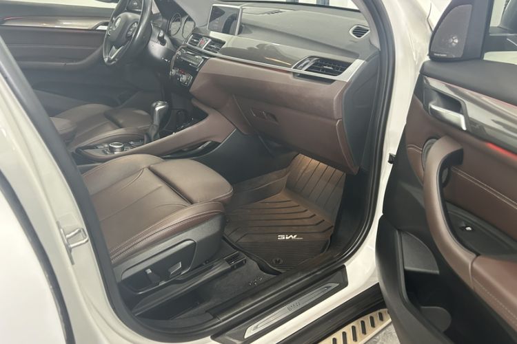 Used BMW X1 2019 xDrive20Li Luxury Model
