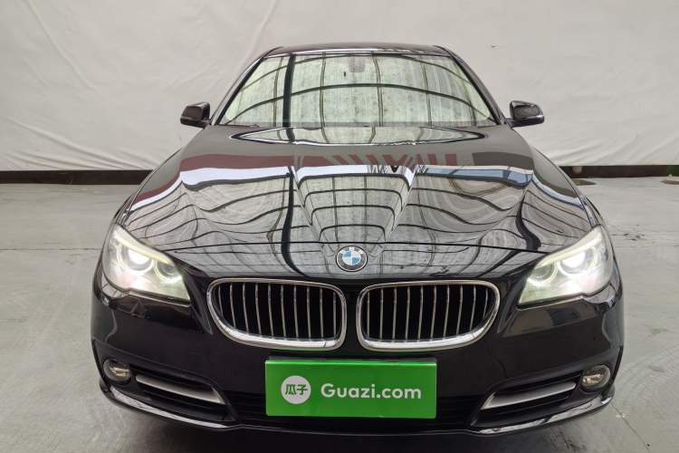 Used BMW 5 Series 2014 520Li Elegant Model
