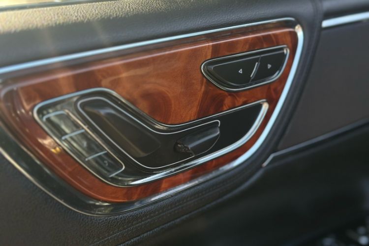 Used Lincoln Continental 2017 2.0T Two-Wheel Drive Deluxe Edition
