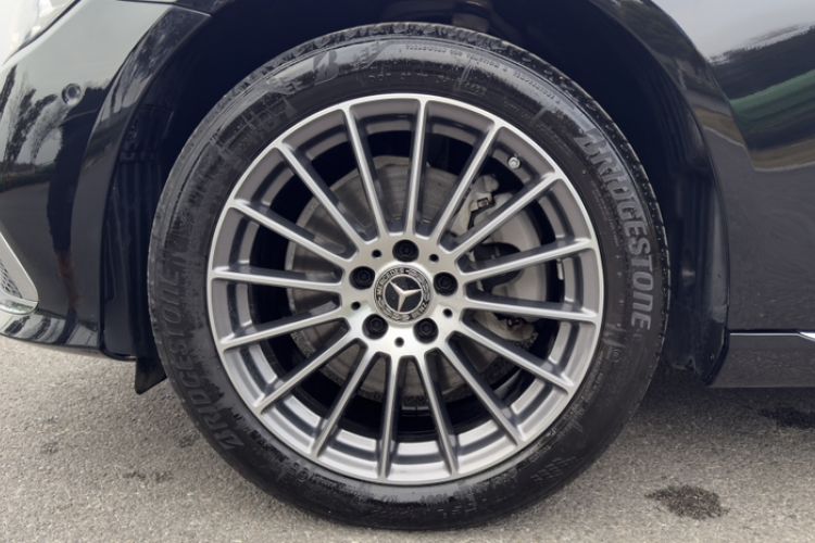 Used Mercedes-Benz E-Class 2023 E 260 L