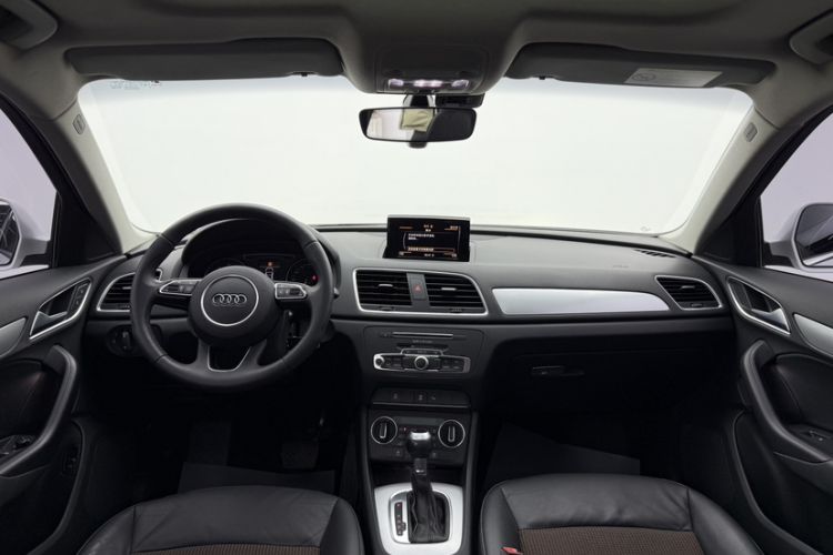 Used Audi Q3 2018 30th Anniversary Edition 30 TFSI Fashion Model
