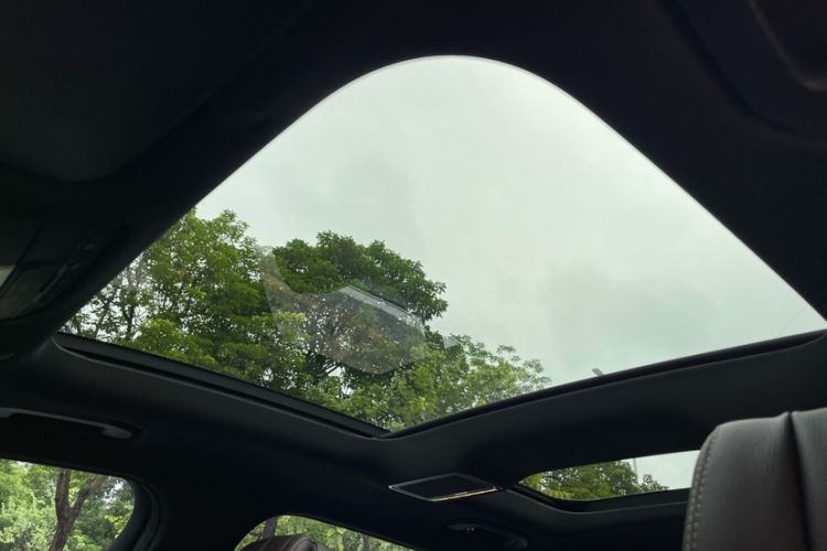 Used Mercedes-Benz GLC 2020 Facelift GLC 300 L 4MATIC Dynamic Edition
