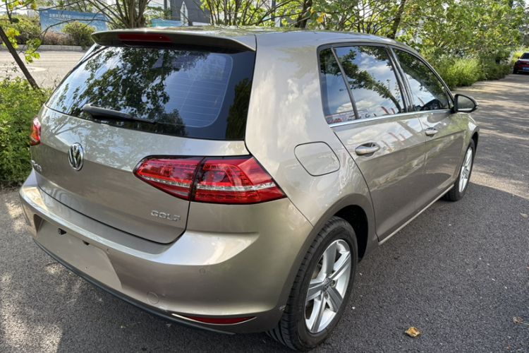 Used Volkswagen Golf 2014 1.6L Automatic Comfort Model
