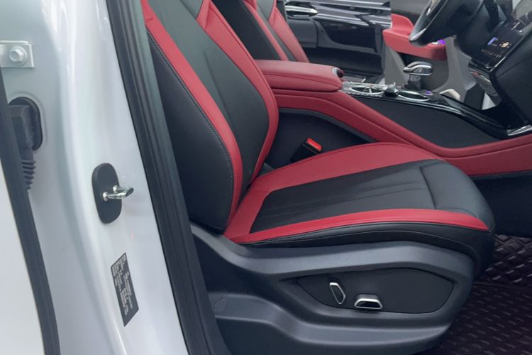 Used Hongqi HS3 2023 1.5T Two-Wheel Drive Shanwei Edition
