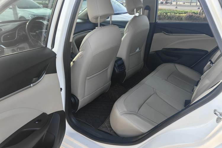 Used Buick GT 2019 15T Dual-Clutch Connected Elite Model China VI
