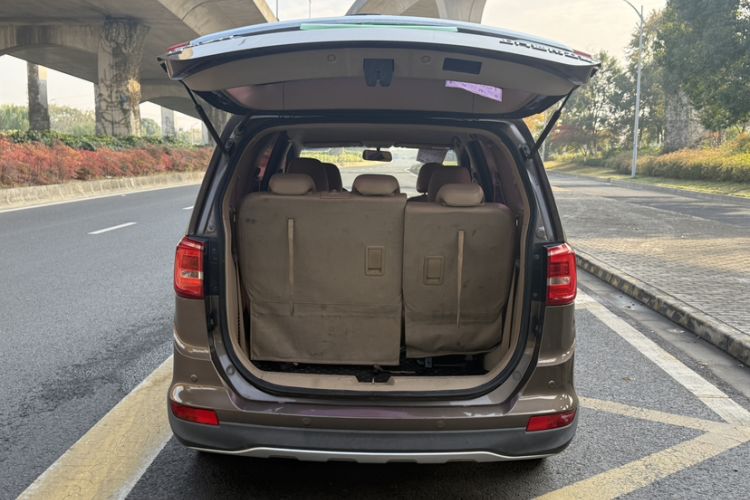 Used Baojun 730 2016 1.8L iAMT Comfort Version 7 Seats
