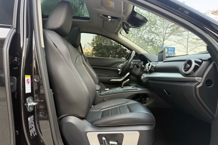 Used Wey VV7 2019 Upgraded Model 2.0T Ultra-Luxury Version China VI Standard