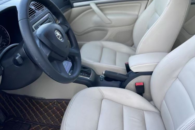 Used Skoda Octavia 2015 Classic Model 1.6L Automatic Yijie Version