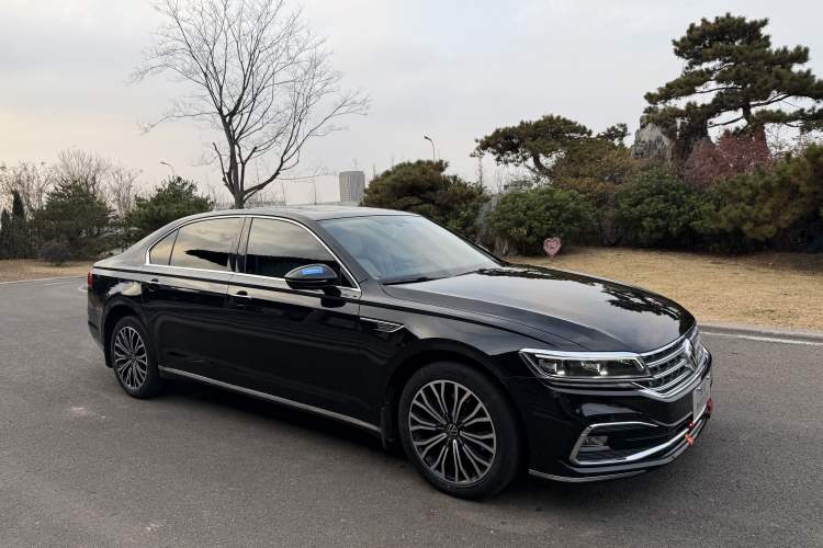 Used Volkswagen Phideon 2021 380TSI Luxury Edition
