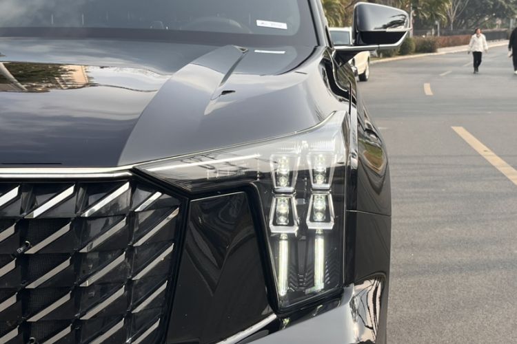 Used GAC Trumpchi GS8 2024 Linghang Series 2.0 TGDI Four-Wheel Drive Luxury Smart Connectivity Version
