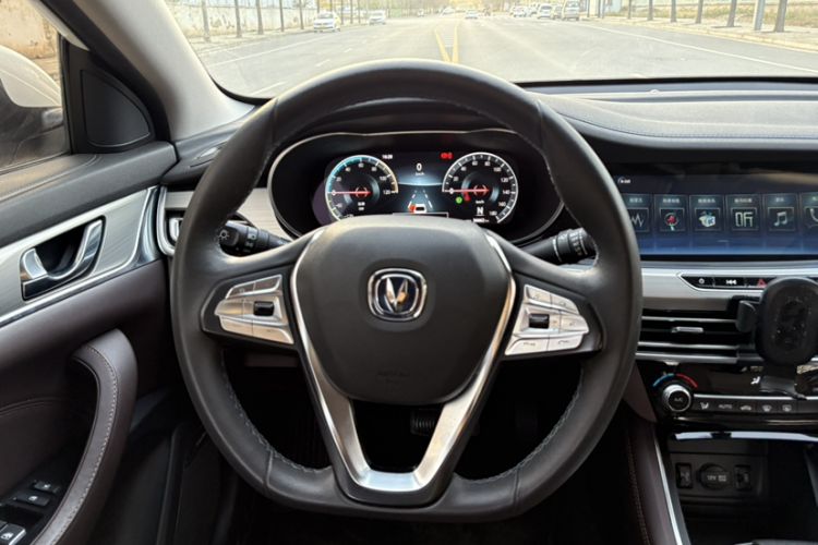 Used Changan Eado New Energy 2019 EV460 Smart Edition
