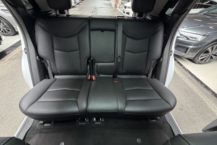 Used Cadillac XT5 2022 2.0T Two-Wheel Drive Luxury Version
