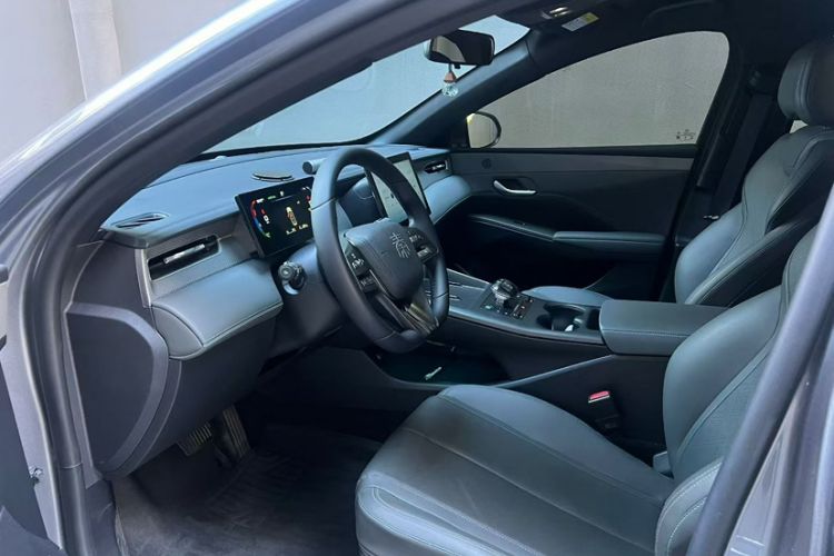 Used BYD Qin PLUS 2025 DM-i Smart Drive 55KM Leading Model
