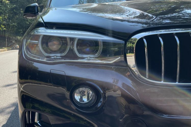 Used BMW X5 2017 xDrive28i
