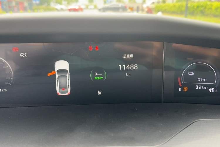 Used Changan UNI-V iDD 2023 ZhiDian iDD 1.5T 113km ZhiKu Model