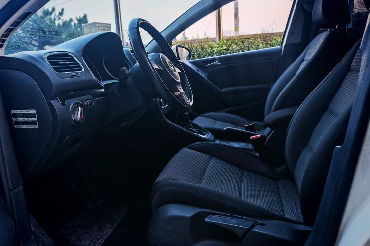 Used Volkswagen Golf 2012 1.6L Automatic Comfort Model
