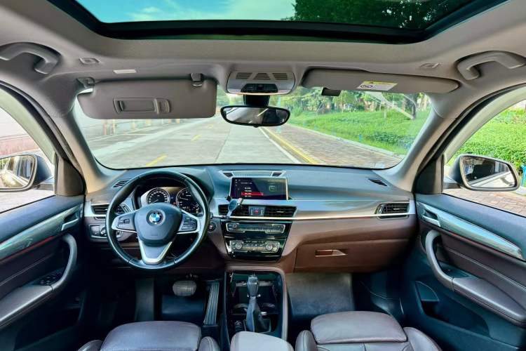 Used BMW X1 2019 xDrive20Li Luxury Model
