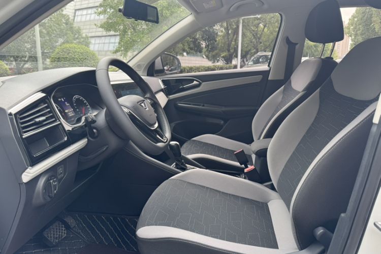 Used Jetta VS5 2023 280TSI Automatic Trend Edition
