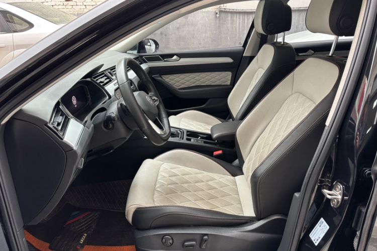 Used Volkswagen Magotan 2023 2 Million Units Commemorative Edition 330TSI DSG Luxury Version