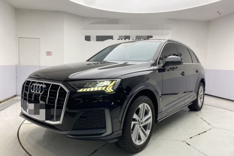 Used Audi Q7 2021 45 TFSI quattro S line Sport model