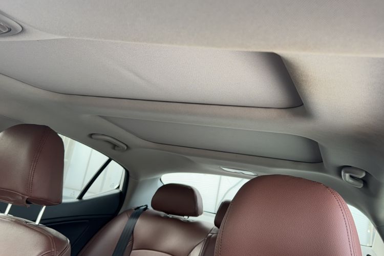 Used Kia K5 2014 2.0L Automatic LUXURY
