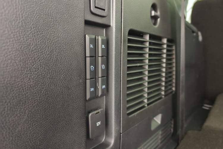 Used Ford Edge 2018 EcoBoost 245 Four-Wheel Drive Titanium 7-Seater
