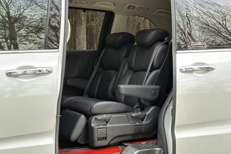 Used Honda Odyssey 2015 Revised Version 2.4L Supreme Edition
