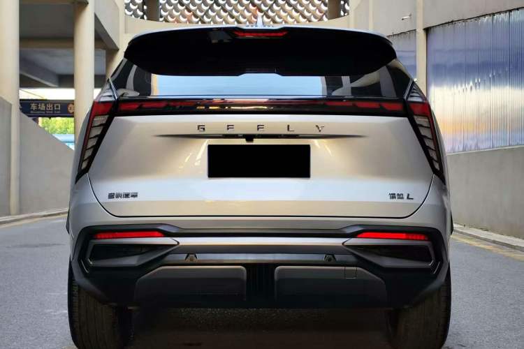 Used Geely Auto FX11 2023 1.5TD DCT Prestige Edition
