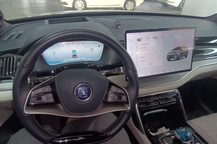 Used BYD Tang New Energy 2022 EV 600KM Luxury Model