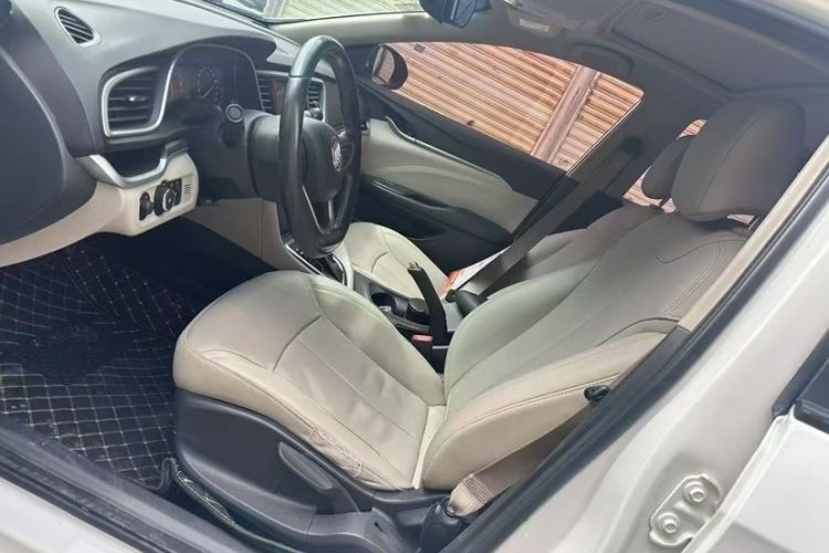 Used Buick GT 2019 15T Dual-Clutch Connected Elite Version China V Standard
