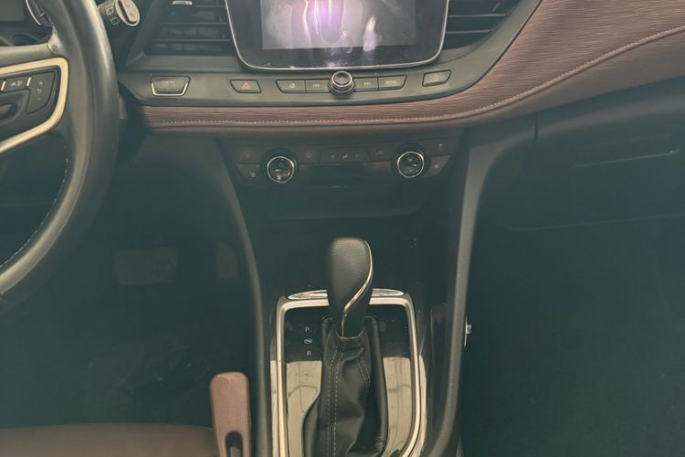 Used Buick GL6 2019 18T 6-Seater Connected Luxury Version China VI Standard
