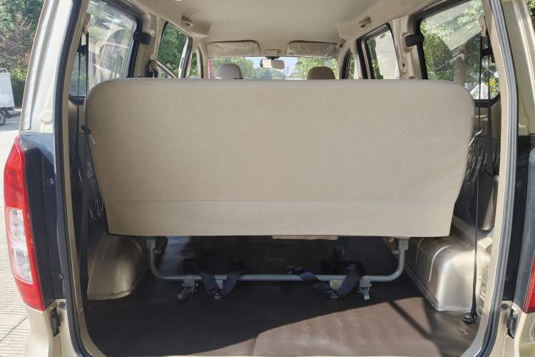 Used Wuling Hongguang V 2022 1.5L Jingqu Version Hydraulic Power Steering LAR
